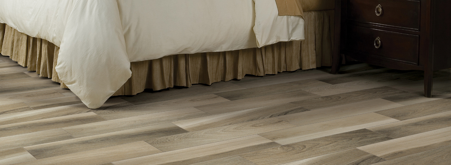 Ash Hardwood Flooring in Bedroom